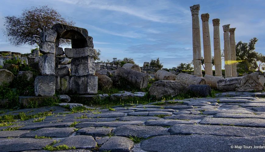 Um Qais, ancient Gadara